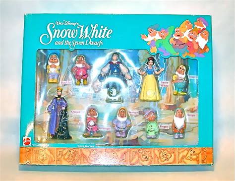 Snow White Seven Dwarfs Figures