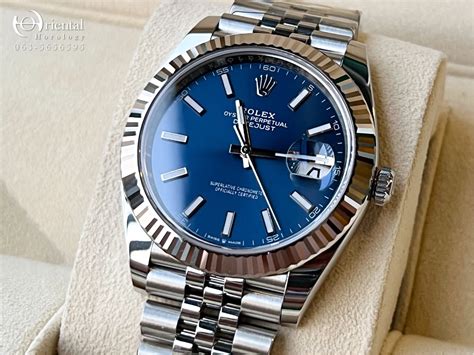 Rolex Datejust 36mm Blue Dial Fluted Bezel Jubilee 126234 NEW 2021