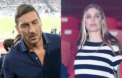 Totti E Blasi Volano Gli Stracci Ha Svuotato Le Cassette Di