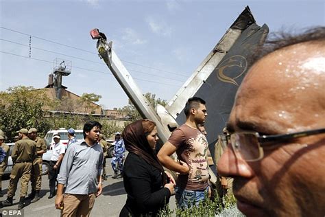 Iranian Passenger Plane Crashes In Tehran Killing 48 Daily Mail Online