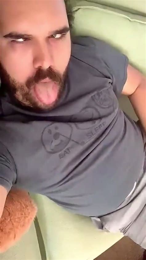 Hot Bearded Gooner Part ThisVid