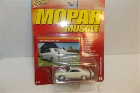 Rare Johnny Lightning Mopar Muscle Magazine Dodge Dart Gts White