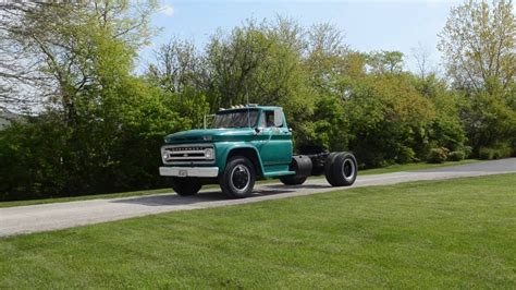 1965 Chevrolet C60 Truck - YouTube