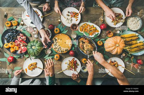 Feasting Table Hi Res Stock Photography And Images Alamy