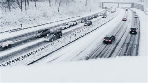 How To Avoid Accidents On Black Ice