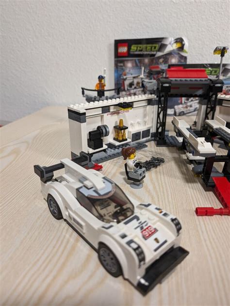 Lego Speed Champions Porsche Hybrid And K Pit Lane