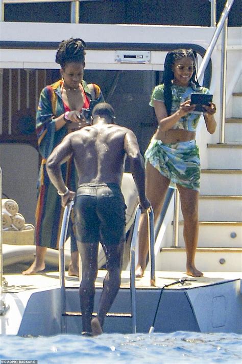 Gabrielle Union Sizzles As She Shows Off Her Bikini Body In Tiny Two Piece Daily Mail Online