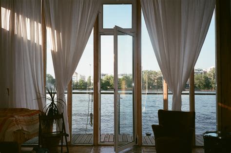 choose  maintain  windows curtains  blinds