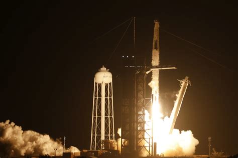 Spacex Launches 4 People From 4 Countries To The Iss Cgtn