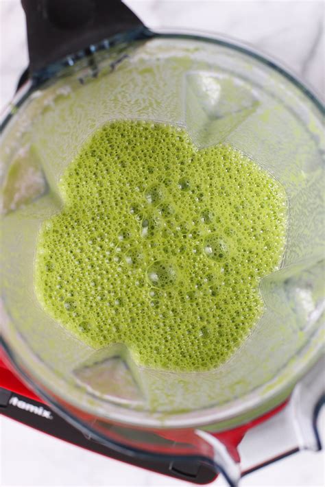 Green Juice Smoothie | The Mostly Vegan