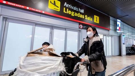 중국 코로나 중국 자국 관광객 대상 방역 강화는 정치적 목적이라 비난 Bbc News 코리아