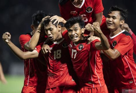 Viral Netizen Malaysia Akuin Kehebatan Timnas Indonesia Berita Viral