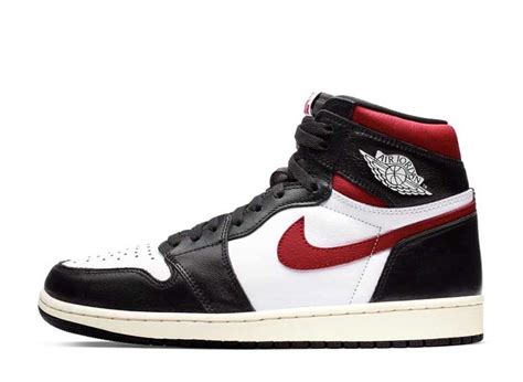 Nike Air Jordan Retro High Black White Sail Gym Red Cm