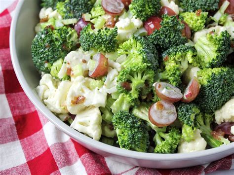 Salade De Brocoli Et De Chou Fleur