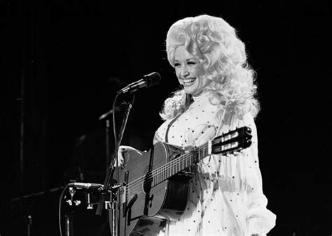 1974 Dolly Partons ‘i Will Always Love You Is Released