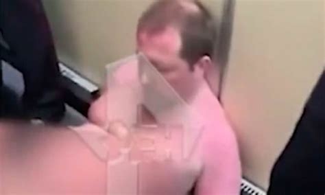 Russian Passenger Tries To Board Plane Naked Because It Makes Him More Aerodynamic Daily