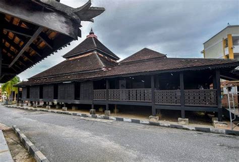 Masjid Bersejarah Di Malaysia Keindahan Masjid Kampung Laut Kekayaan