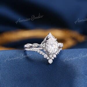 Pear Shaped Moissanite Engagement Ring Set Bridal Set White Etsy