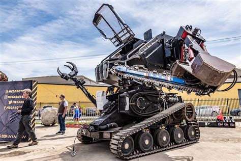 MegaBots’ Eagle Prime was born to smash anything in its path | Ars Technica