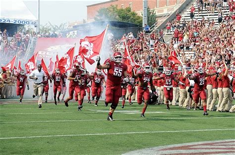 Cougar football readies to take on the mighty Ducks at home | WSU ...