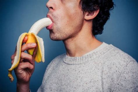 This Obviously Gay Man Eating A Banana 27 Things That Are Gay According To Eating Bananas