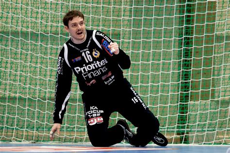 M Lvakten Adam Krantz Till Hk Malm Sk Nesport