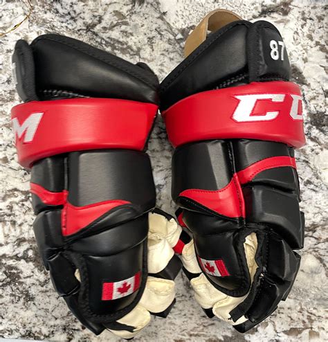 Sidney Crosby 2016 Team Canada Gloves Sidelineswap