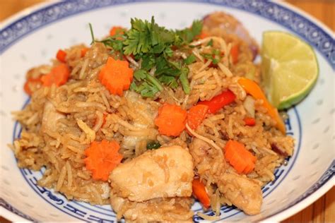 Riz Frit Au Poulet Les Recettes Faciles Recettes Gourmandes