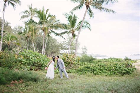 Simple Hawaii Beach Wedding — Best Day Ever