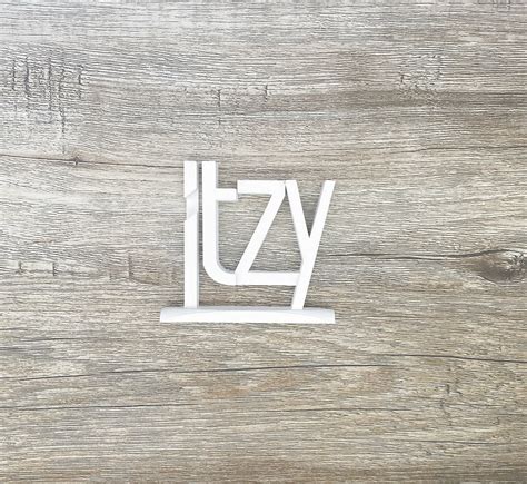 ITZY Logo Standee 3D Print - Etsy