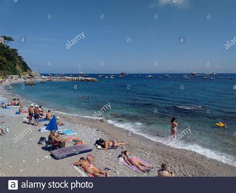 Isle of capri beach hi-res stock photography and images - Alamy