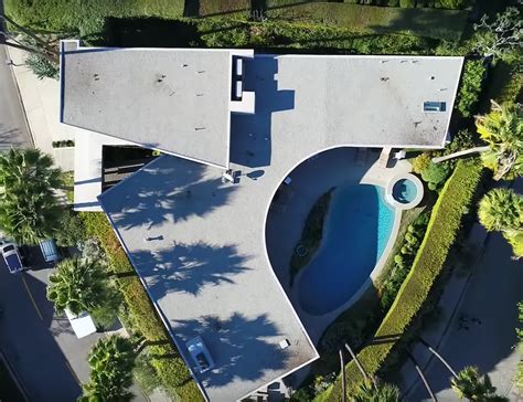 Watch Inside Elon Musk S Luxury Home Worth R60 Million Video