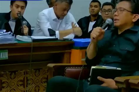 Menerawang Misteri Buku Hitam Ferdy Sambo Berisi Catatan Kelam Mantan