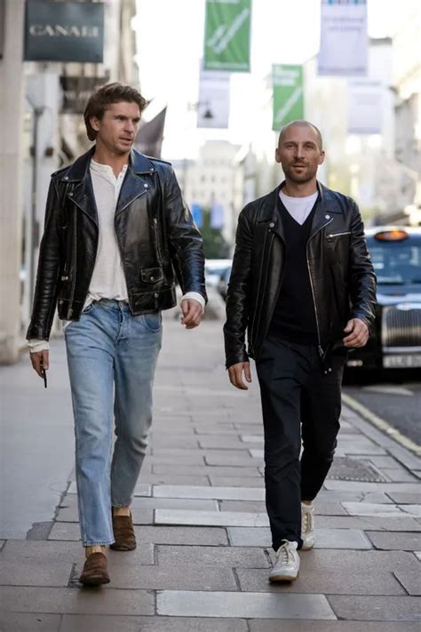 London Fashion Week Men S Ss18 The Strongest Street Style London Fashion Week Mens Mens