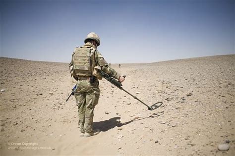 Soldier Learns Counter Ied Drills On Arrival In Afghanista Flickr