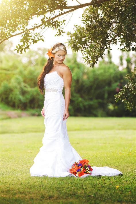 Bridal Pose Bridal Poses Bridal Shoot Wedding Poses Bridal Portraits