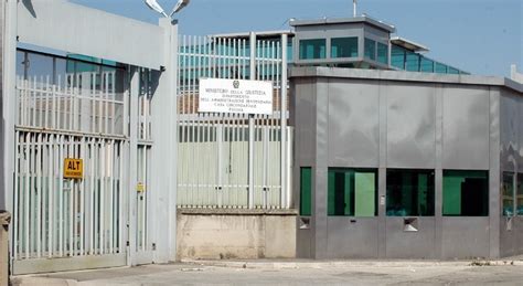 Condannata Per Estorsione Finisce In Carcere A 80 Anni