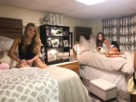 Collins Hall Dorm Room At Baylor University Girls Dorm Room Baylor