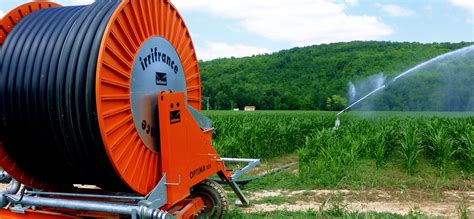 Enrouleurs Et Rampes D Irrigation Bouchard Diffusion