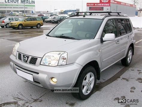 nissan  trail  car photo  specs