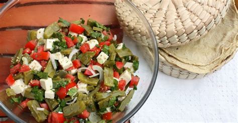 Reduce El Colesterol Con Esta Ensalada De Nopales Con At N Para La Cena