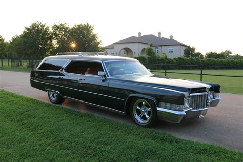 Custom 1969 Cadillac De Ville Is A Battleship Wagon For True Longroof Enthusiasts | Carscoops