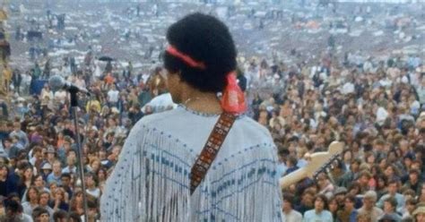 Três Dias De Paz Amor E Música Festival De Woodstock Se Iniciava Há