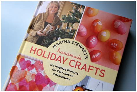 The Best Of The New Martha Stewarts Handmade Holiday Crafts Book The