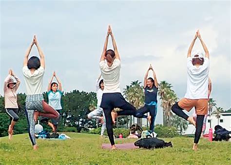 相模原公園 日曜朝は公園でヨガ＆ウォーキング さがみはら南区 タウンニュース