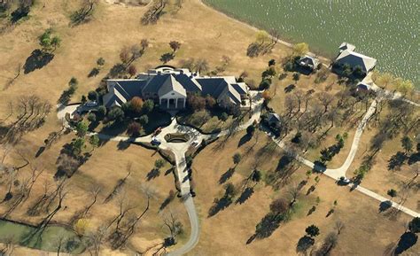 A Look At Some Mansions 60 Homes Of The Rich