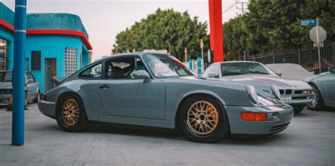 Porsche 964 Demonstrates Why Nardo Is Still The Best Gray Of All Time