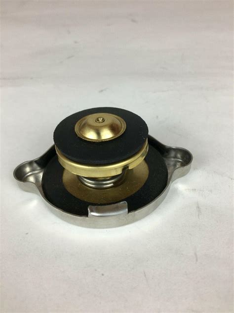 High Pressure 20 Lbs Polished Stainless Steel Radiator Cap For Classic Cars