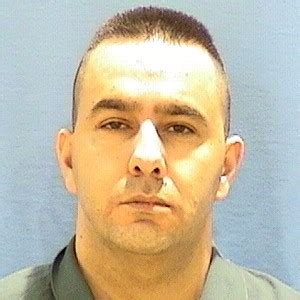 Juan J Lopez Sex Offender In Unknown IL ILX10A2272