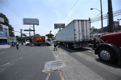 Bloqueo En Avenida Petapa Complica Movilizaci N Pmt Pide Usar V As